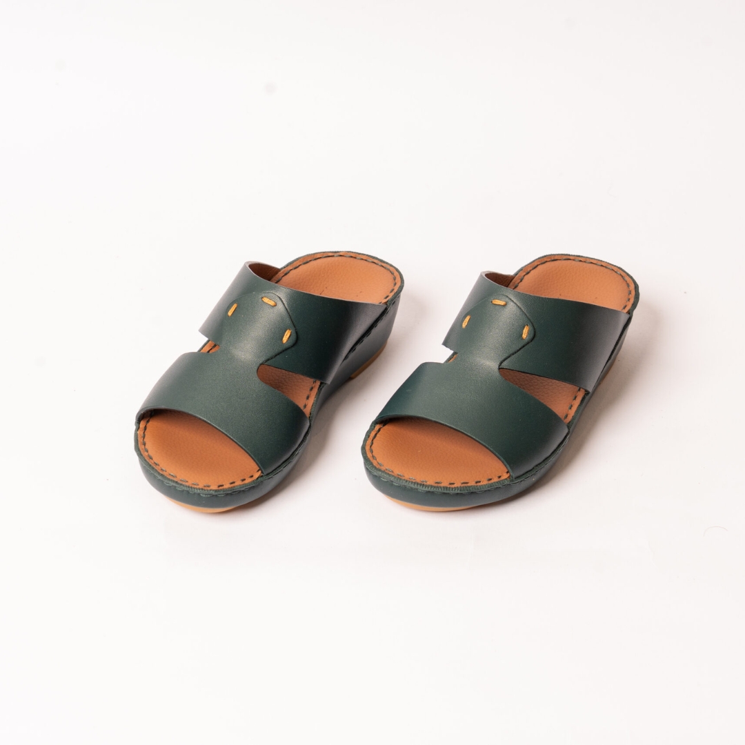 Boys Arabic Sandals in Qatar